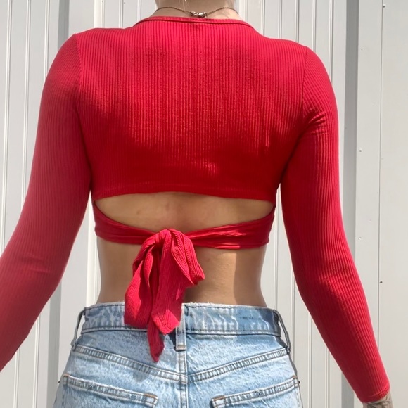 Red Ribbed Tee - Picture 5 of 5